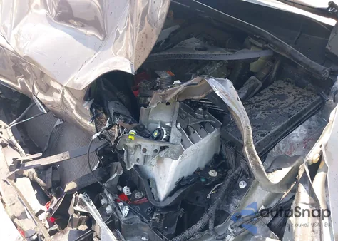 2022 Toyota Prius Le z USA, uszkodzony, nr VIN JTDKAMFU9N3175733